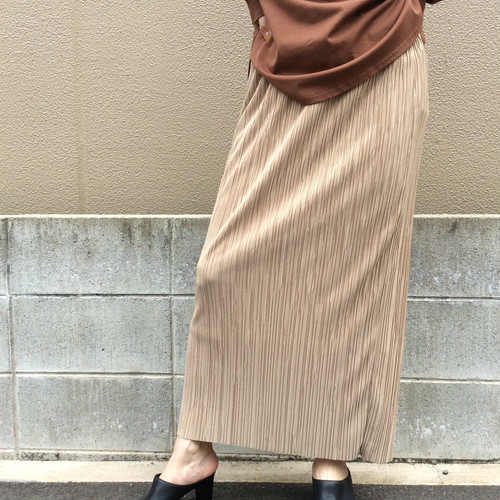 CLOCHE／ランダムプリーツタイトスカート